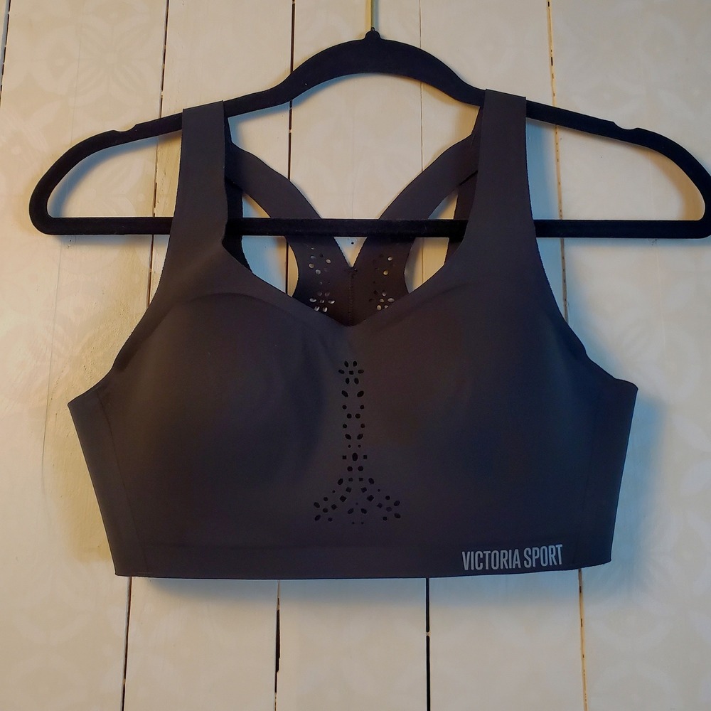 Victoria Sport Angel Maxi Black Laser Cut Strappy Racerback Sports Bra 34B